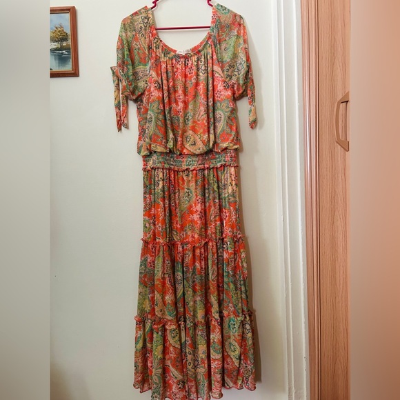 Joie De Vivre Dresses & Skirts - 843- NWT Joie De Vivre Paisley Floral Printed Maxi